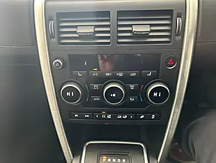 Used 2017 Land Rover Discovery Sport Hse Luxury White - Interior and Exterior details 8