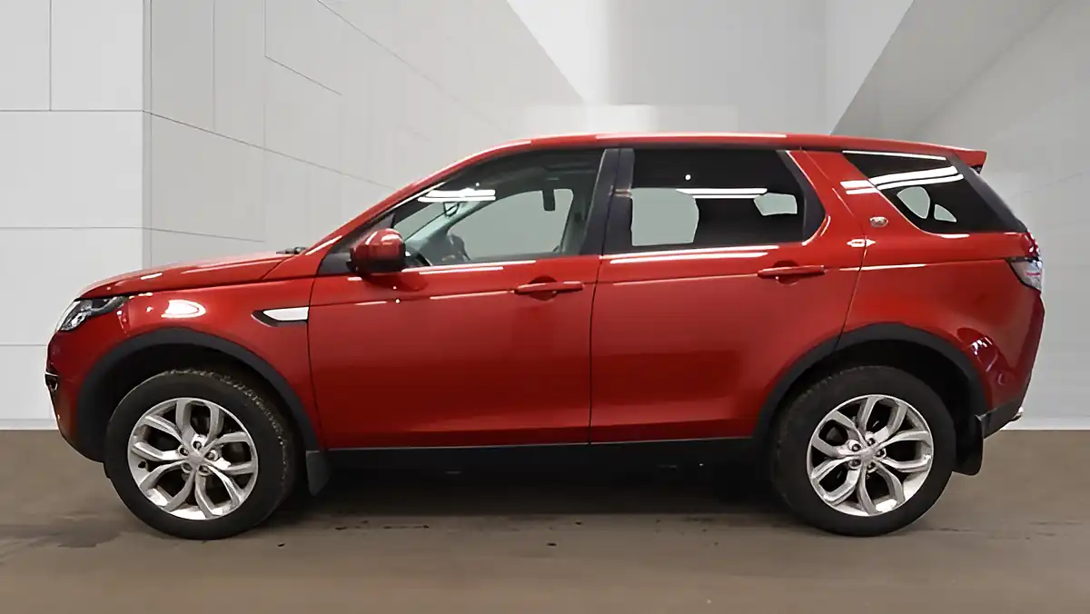 Used 2017 Land Rover Discovery Sport Hse Red - Interior and Exterior details 7