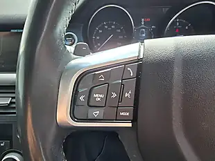 Used 2017 Land Rover Discovery Sport Hse White - Interior and Exterior details 17