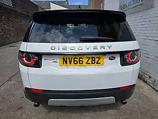Used 2017 Land Rover Discovery Sport Hse White - Interior and Exterior details 9