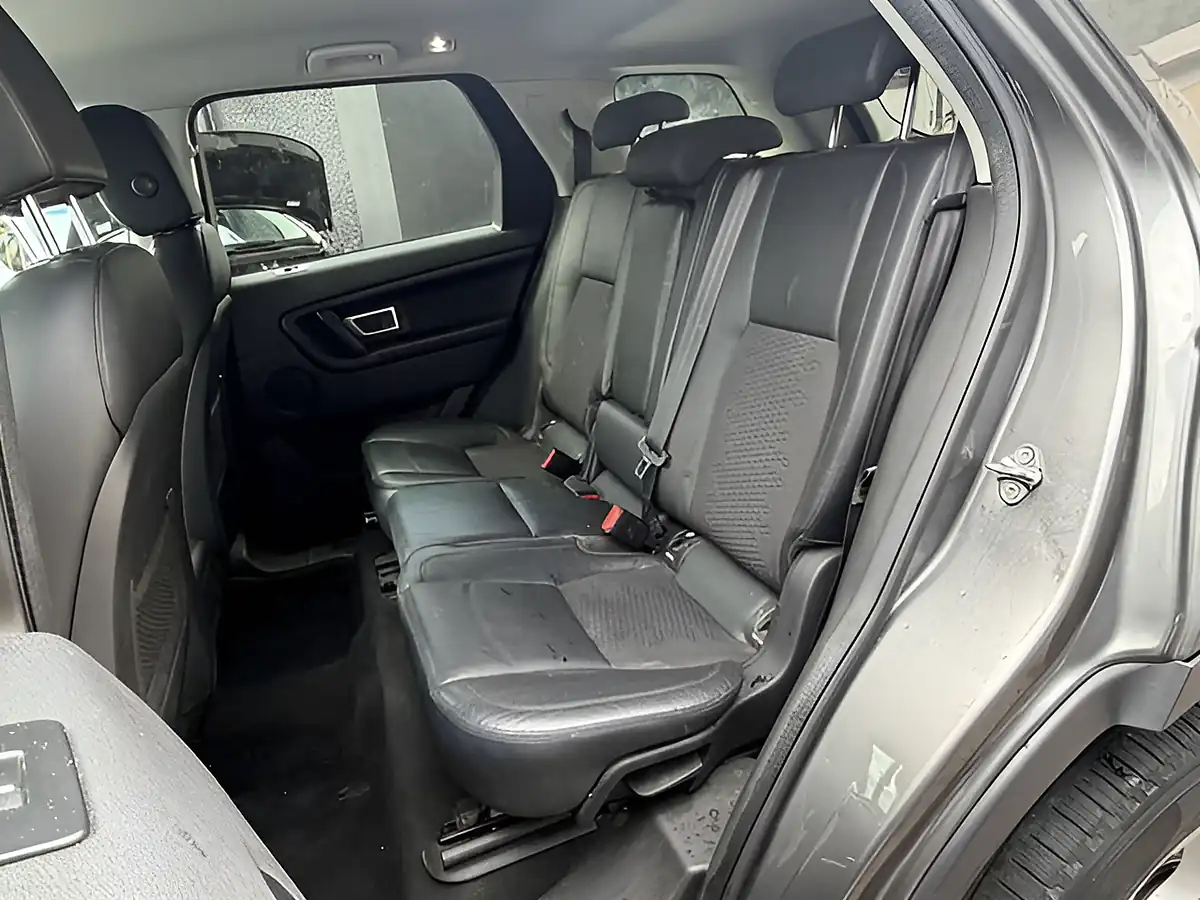 Used 2017 Land Rover Discovery Sport Pure Edition Grey - Interior and Exterior details 14
