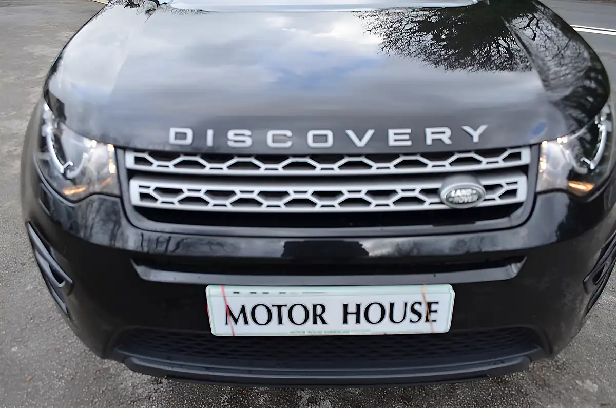 Used 2017 Land Rover Discovery Sport Pure Special Edition Black - Interior and Exterior details 3