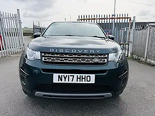 Used 2017 Land Rover Discovery Sport Se Green - Interior and Exterior details 2