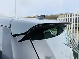 Used 2017 Land Rover Discovery Sport Se Green - Interior and Exterior details 9