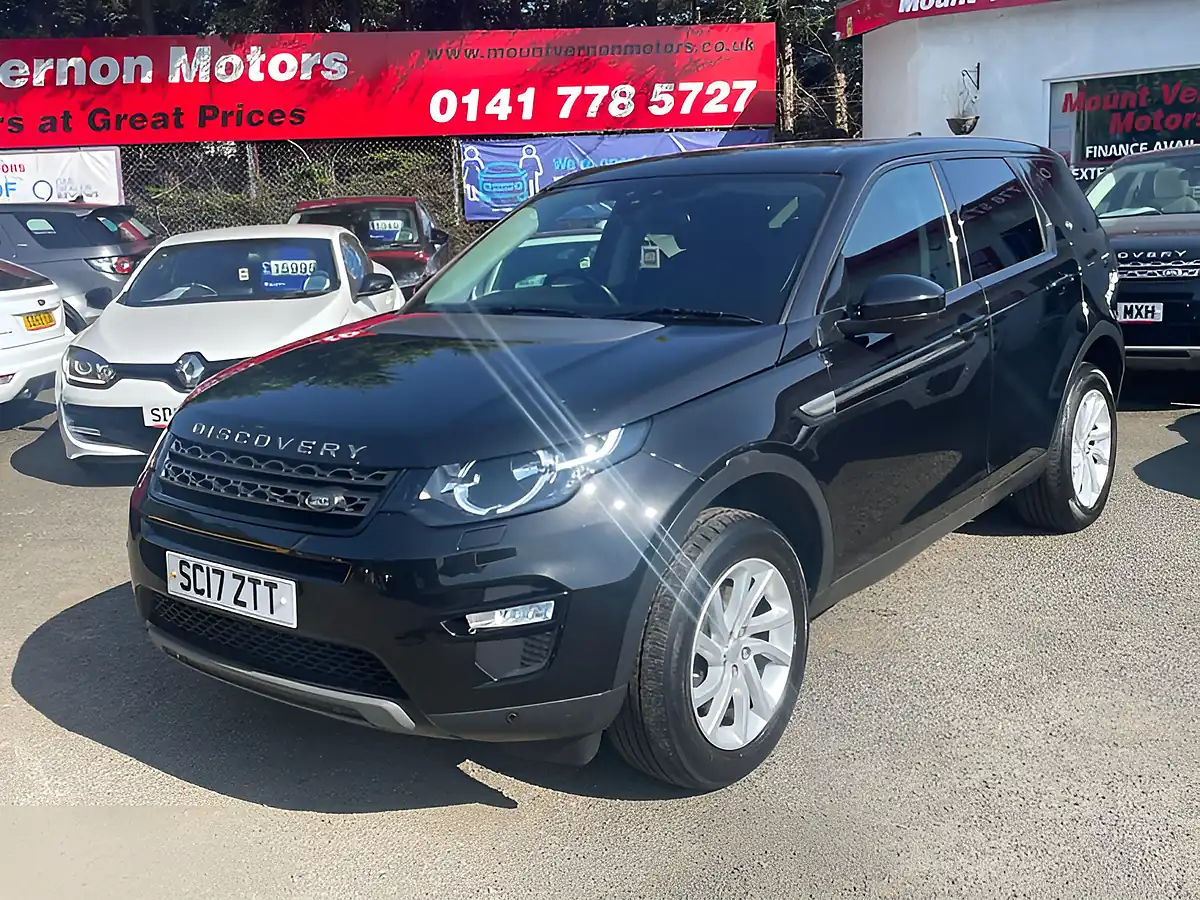 Used 2017 Land Rover Discovery Sport Se Tech Black - Interior and Exterior details 2