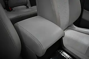 Used 2017 Land Rover Discovery Sport Se Tech Black - Interior and Exterior details 20