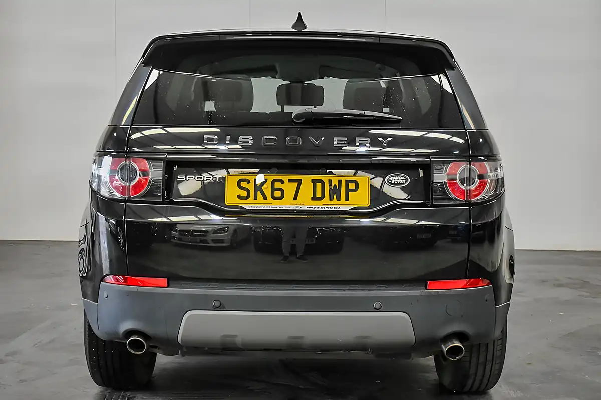 Used 2017 Land Rover Discovery Sport Se Tech Black - Interior and Exterior details 7