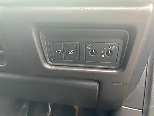 Used 2017 Land Rover Discovery Sport Se Tech Black - Interior and Exterior details 19