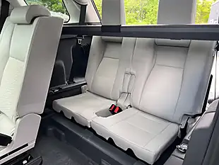 Used 2017 Land Rover Discovery Sport Se Tech Black - Interior and Exterior details 15