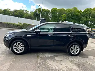 Used 2017 Land Rover Discovery Sport Se Tech Black - Interior and Exterior details 7