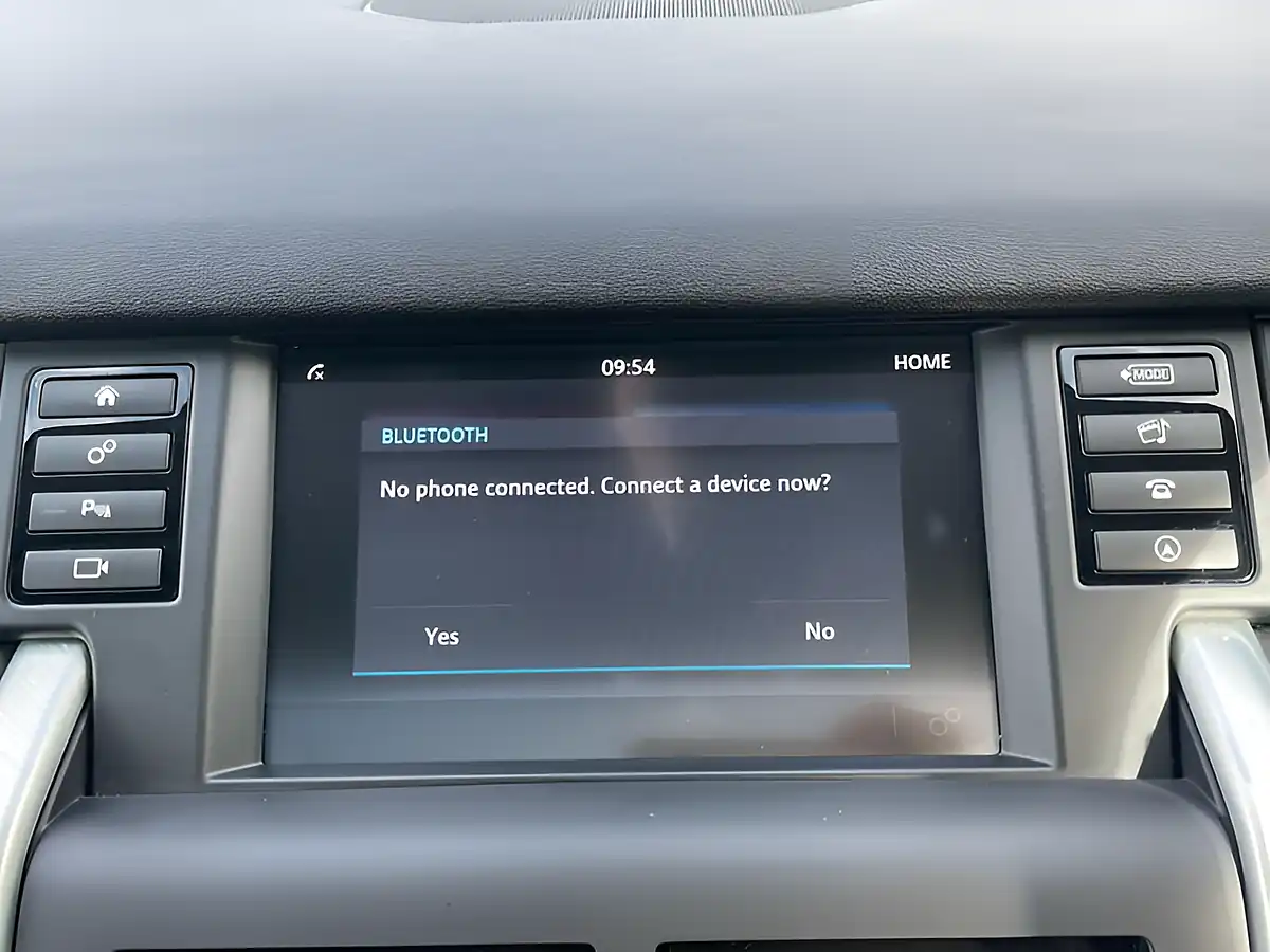 Used 2017 Land Rover Discovery Sport Se Tech Blue - Interior and Exterior details 17