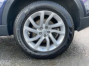 Used 2017 Land Rover Discovery Sport Se Tech Blue - Interior and Exterior details 7