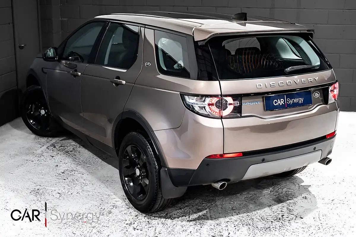 Used 2017 Land Rover Discovery Sport Se Tech Brown - Interior and Exterior details 3
