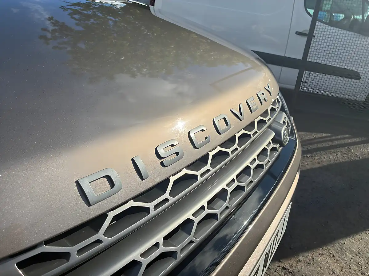 Used 2017 Land Rover Discovery Sport Se Tech Brown - Interior and Exterior details 20