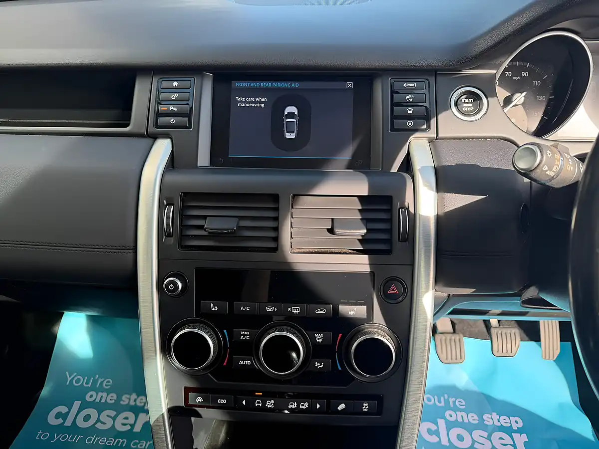 Used 2017 Land Rover Discovery Sport Se Tech Grey - Interior and Exterior details 15