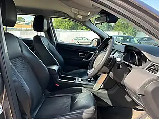 Used 2017 Land Rover Discovery Sport Se Tech Grey - Interior and Exterior details 10