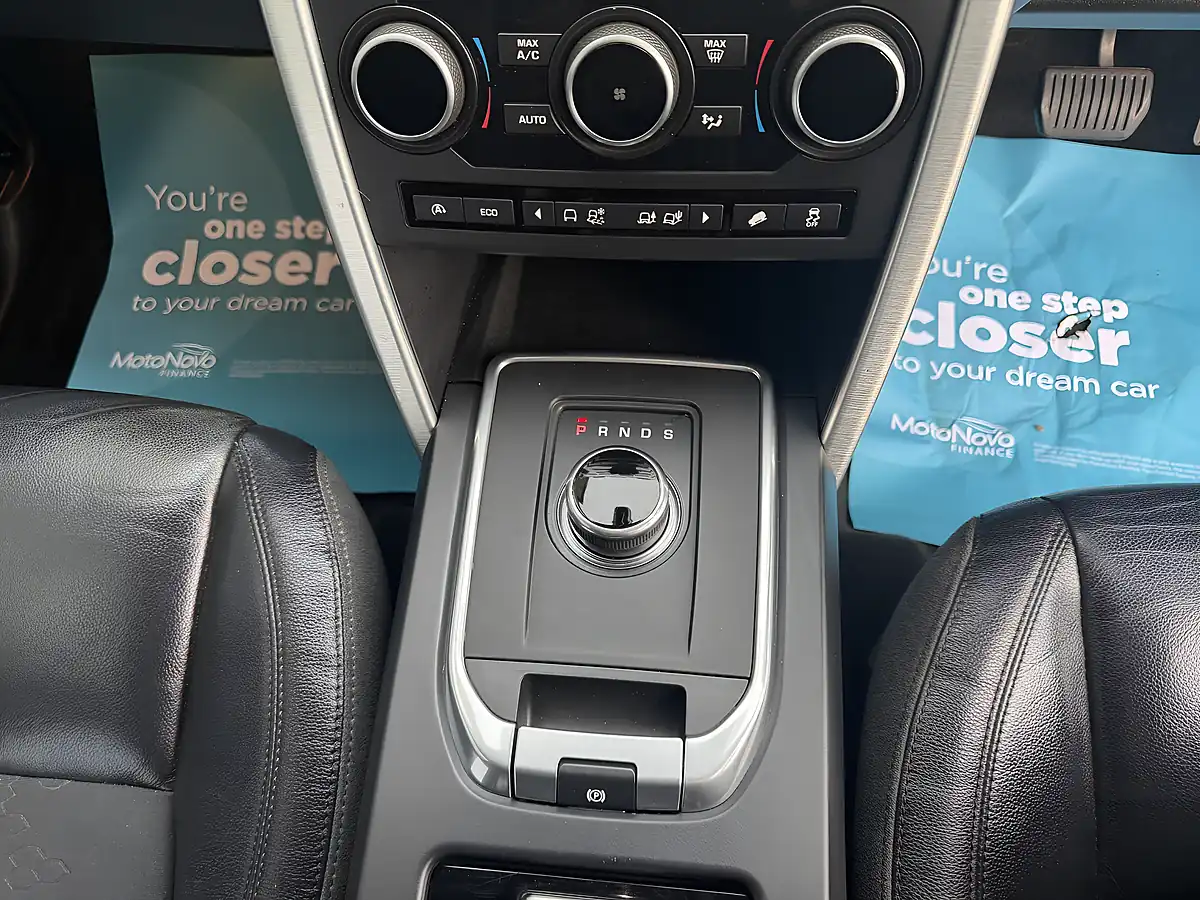 Used 2017 Land Rover Discovery Sport Se Tech Grey - Interior and Exterior details 15