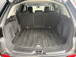 Used 2017 Land Rover Discovery Sport Se Tech Grey - Interior and Exterior details 19