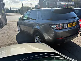Used 2017 Land Rover Discovery Sport Se Tech Grey - Interior and Exterior details 5