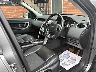 Used 2017 Land Rover Discovery Sport Se Tech Grey - Interior and Exterior details 13