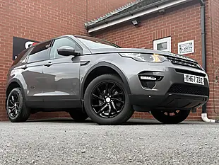 Used 2017 Land Rover Discovery Sport Se Tech Grey - Interior and Exterior details 2