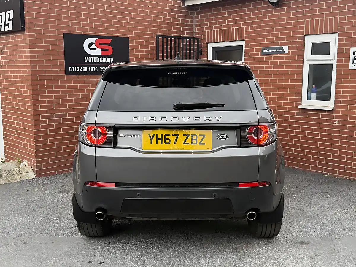 Used 2017 Land Rover Discovery Sport Se Tech Grey - Interior and Exterior details 9