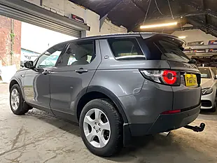 Used 2017 Land Rover Discovery Sport Se Tech Grey - Interior and Exterior details 8