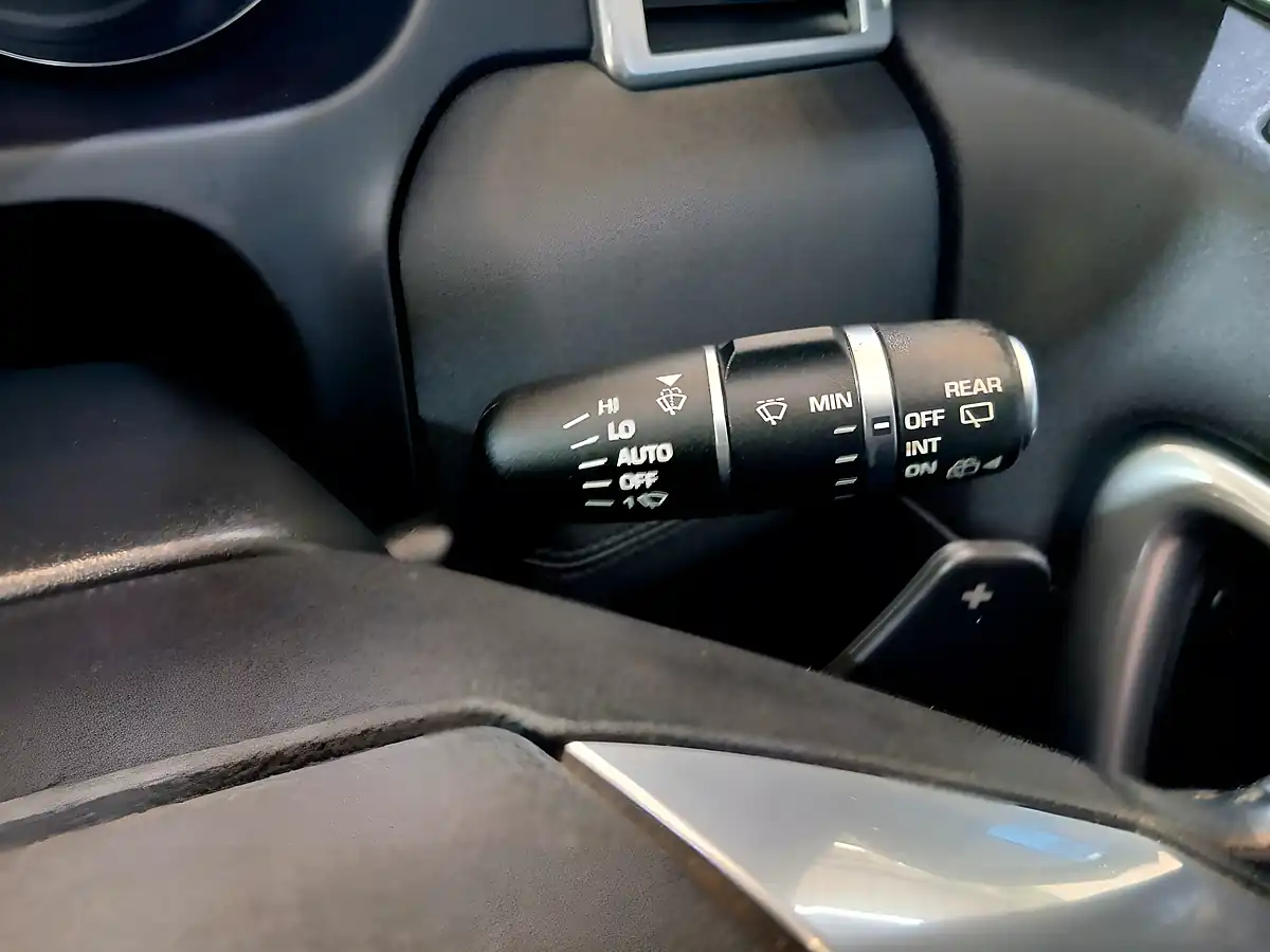Used 2017 Land Rover Discovery Sport Se Tech Red - Interior and Exterior details 15