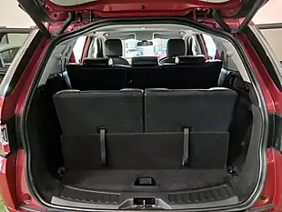 Used 2017 Land Rover Discovery Sport Se Tech Red - Interior and Exterior details 20