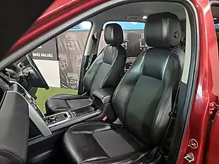 Used 2017 Land Rover Discovery Sport Se Tech Red - Interior and Exterior details 8