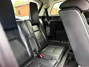 Used 2017 Land Rover Discovery Sport Se Tech Red - Interior and Exterior details 13