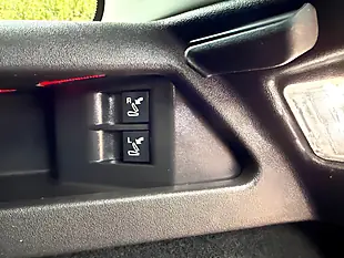 Used 2017 Land Rover Discovery Sport Se Tech Red - Interior and Exterior details 14