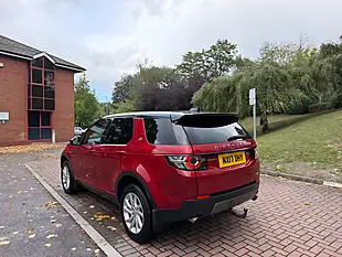Used 2017 Land Rover Discovery Sport Se Tech Red - Interior and Exterior details 6
