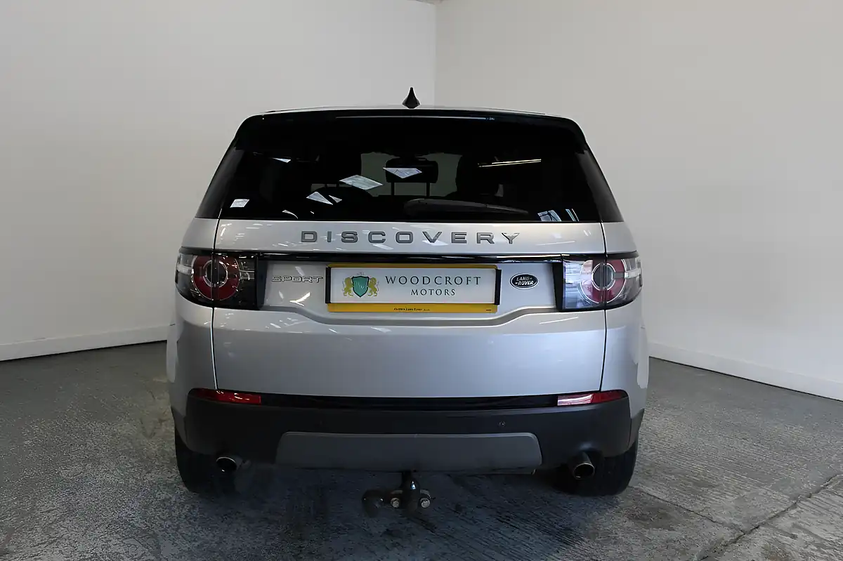 Used 2017 Land Rover Discovery Sport Se Tech Silver - Interior and Exterior details 10