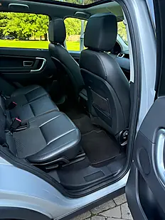 Used 2017 Land Rover Discovery Sport Se Tech Silver - Interior and Exterior details 14