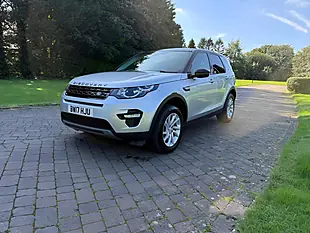 Used 2017 Land Rover Discovery Sport Se Tech Silver - Interior and Exterior details 6
