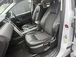 Used 2017 Land Rover Discovery Sport Se Tech White - Interior and Exterior details 13