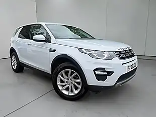 Used 2017 Land Rover Discovery Sport Se Tech White - Interior and Exterior details 2