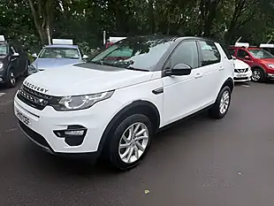 Used 2017 Land Rover Discovery Sport Se Tech White - Interior and Exterior details 3