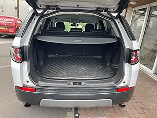 Used 2017 Land Rover Discovery Sport Se Tech White - Interior and Exterior details 17