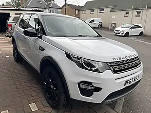 Used 2017 Land Rover Discovery Sport Se Tech White - Interior and Exterior details 9