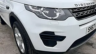 Used 2017 Land Rover Discovery Sport Se White - Interior and Exterior details 17