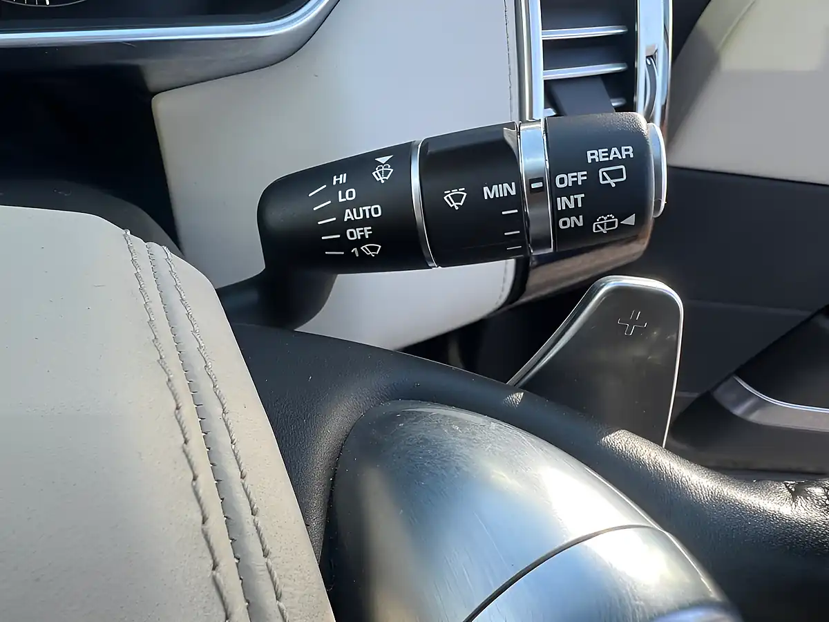 Used 2017 Land Rover Range Rover Autobiography Black - Interior and Exterior details 14
