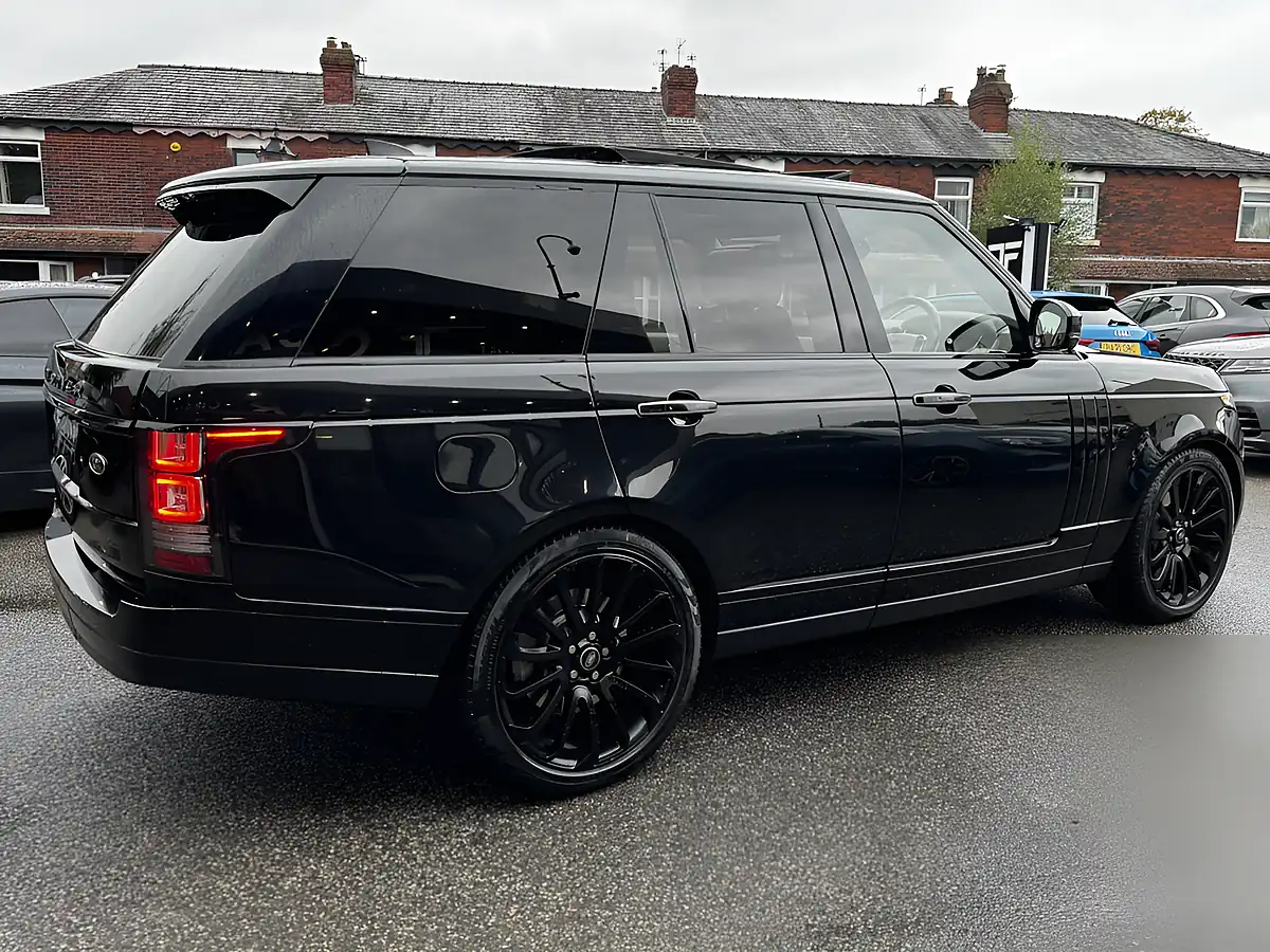 Used 2017 Land Rover Range Rover Autobiography Black - Interior and Exterior details 9