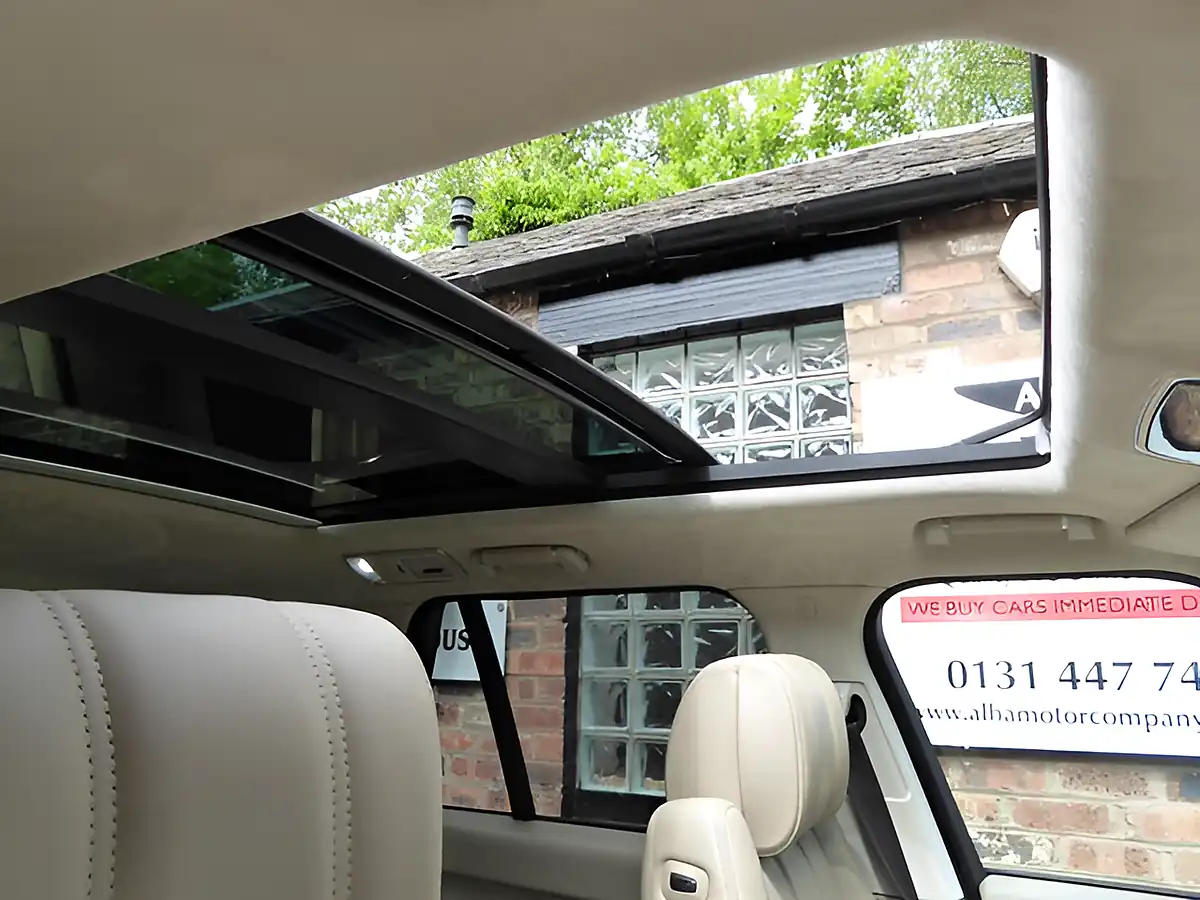 Used 2017 Land Rover Range Rover Autobiography Blue - Interior and Exterior details 11