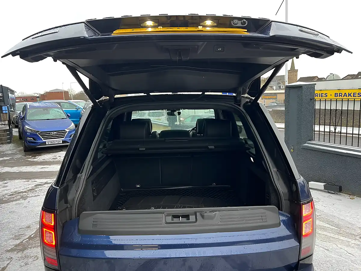 Used 2017 Land Rover Range Rover Autobiography Blue - Interior and Exterior details 14