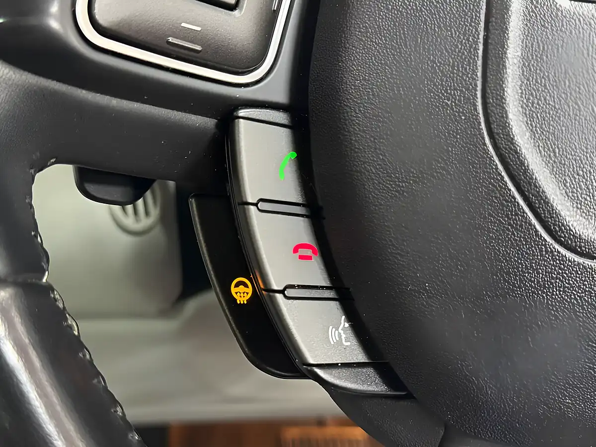 Used 2017 Land Rover Range Rover Evoque Autobiography Black - Interior and Exterior details 14