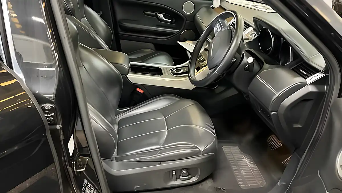 Used 2017 Land Rover Range Rover Evoque Autobiography Black - Interior and Exterior details 11