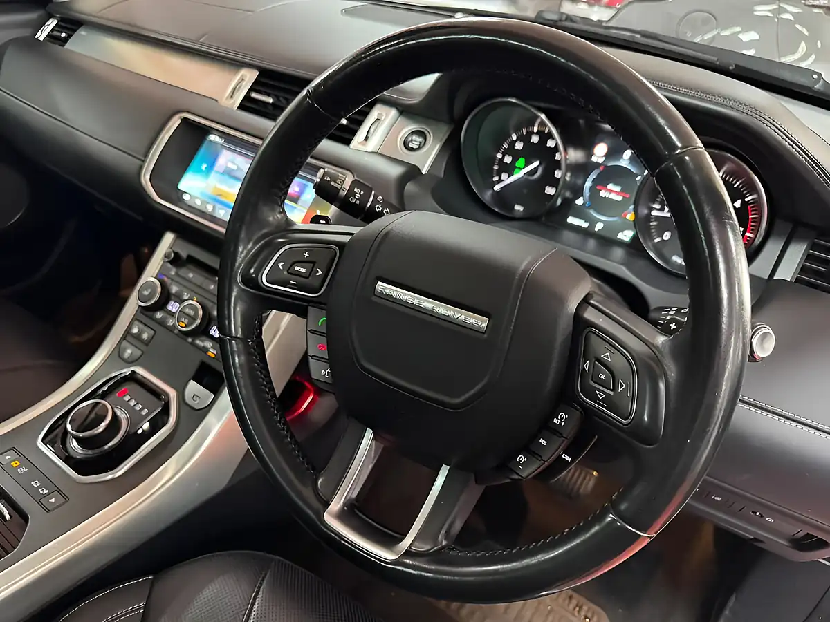 Used 2017 Land Rover Range Rover Evoque Autobiography White - Interior and Exterior details 13