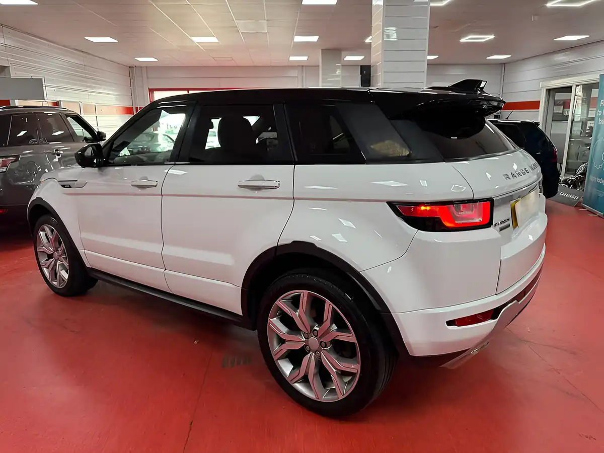 Used 2017 Land Rover Range Rover Evoque Autobiography White - Interior and Exterior details 7